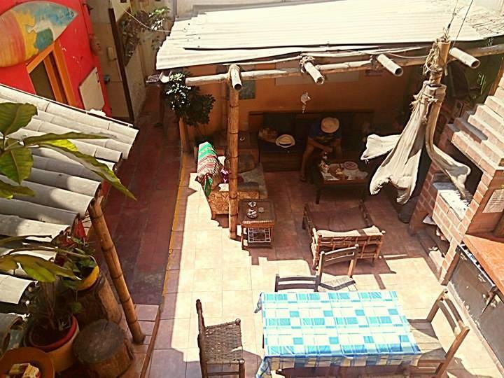 Blue House Backpackers Hostel Lima Extérieur photo