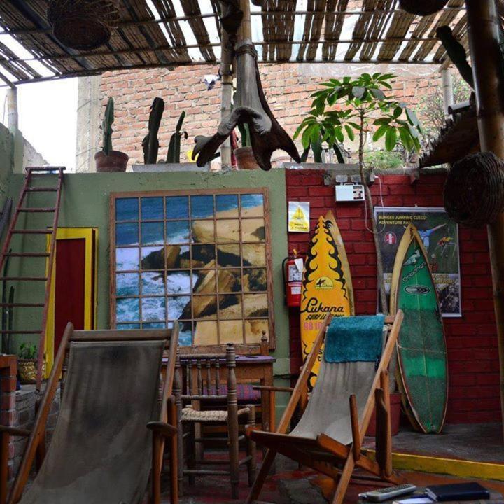 Blue House Backpackers Hostel Lima Extérieur photo